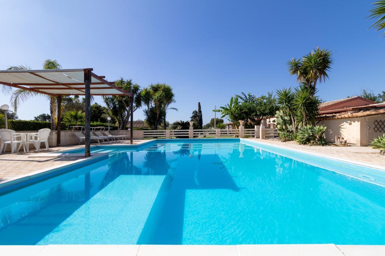 Villa Santa Croce Санта-Кроче-Камерина Екстер'єр фото